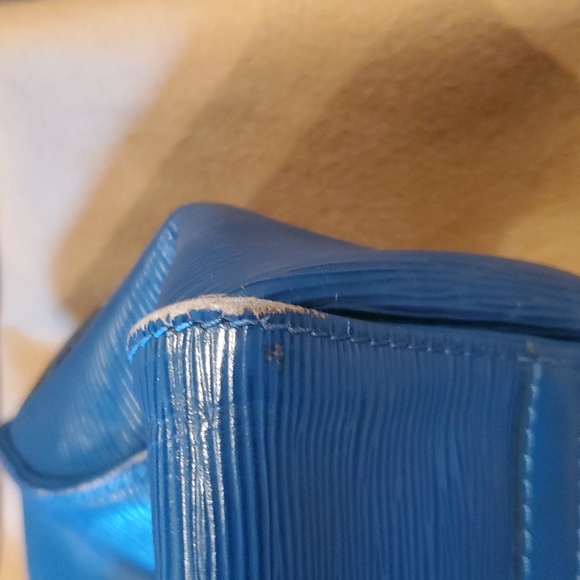 Louis vuitton crossberry blue -leather 35 tote bag keys brand new dust cover - Picture 13 of 16